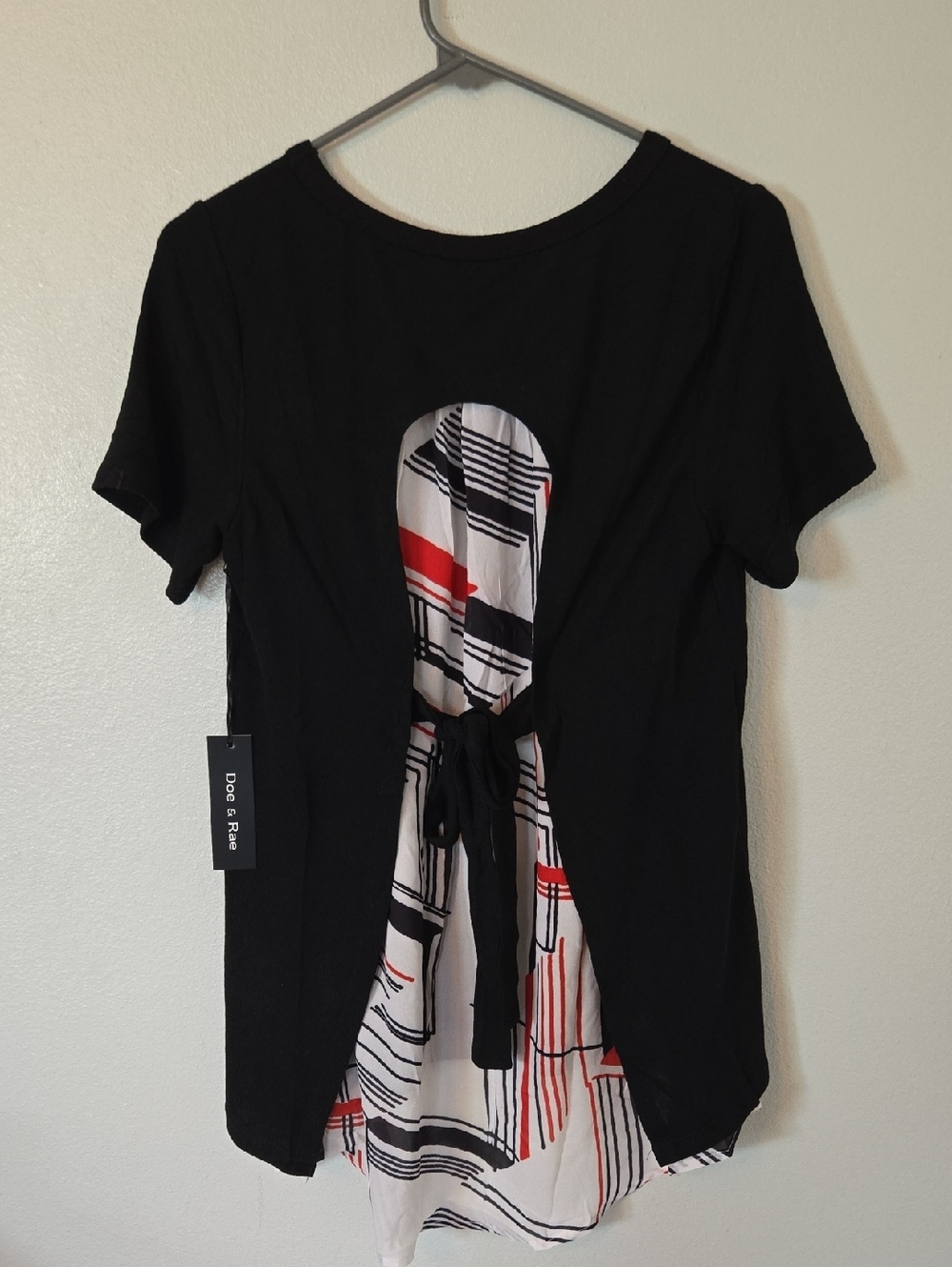 Doe & Rae | NWT Black Mixed Media Tie Back Top Size Small